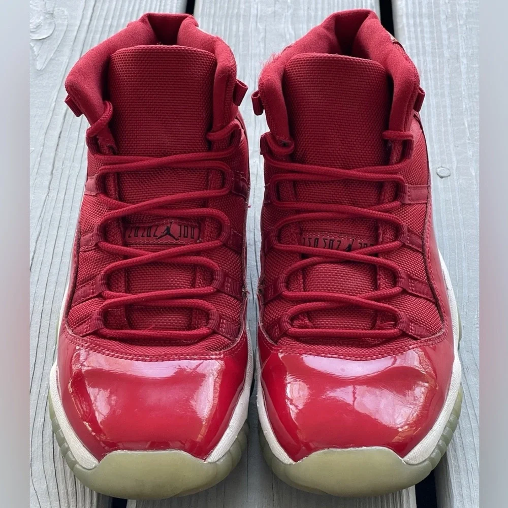 Air Jordan 11 Retro Win Like 96 Gradeschool Size 7Y Or Wmns Size 8.5 378038-623 - Picture 5 of 12